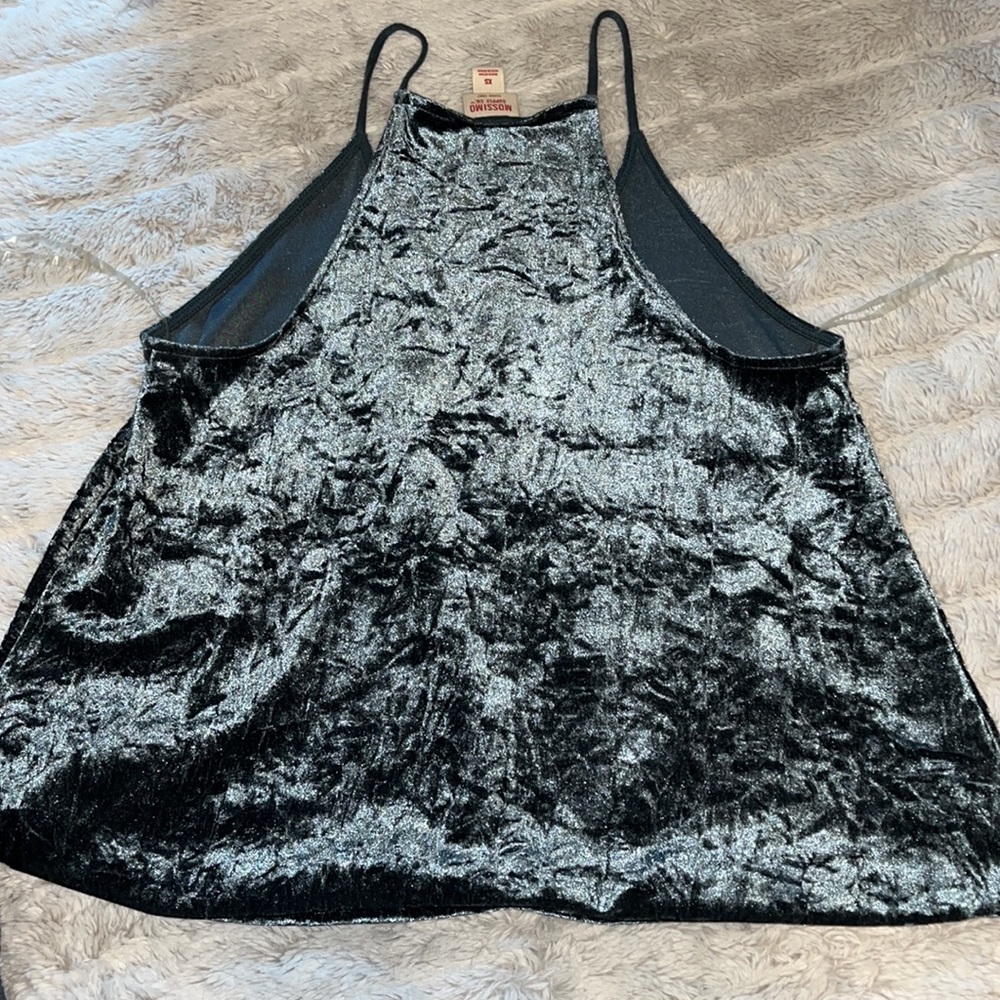 Mossimo Tank Top - Picture 3 of 3